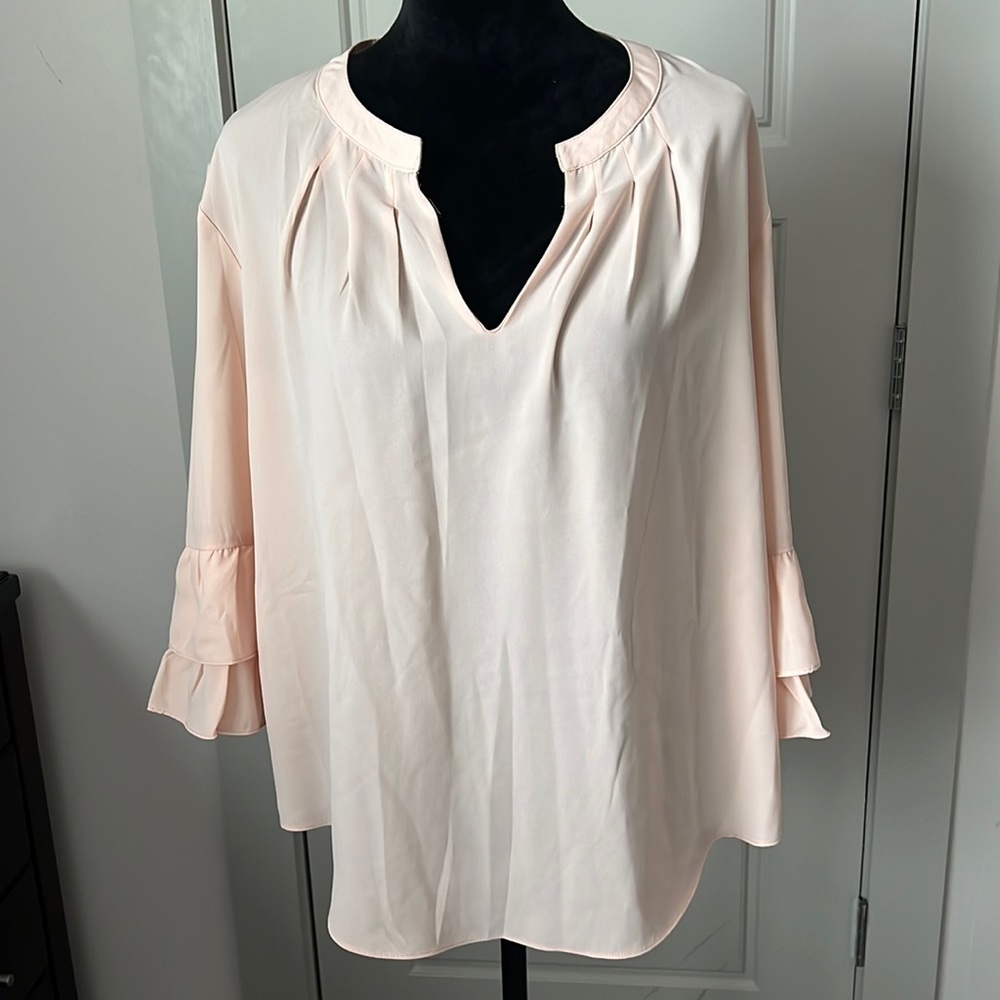 Alex Marie bell sleeves V neck peach nude blouse top Sz XL
